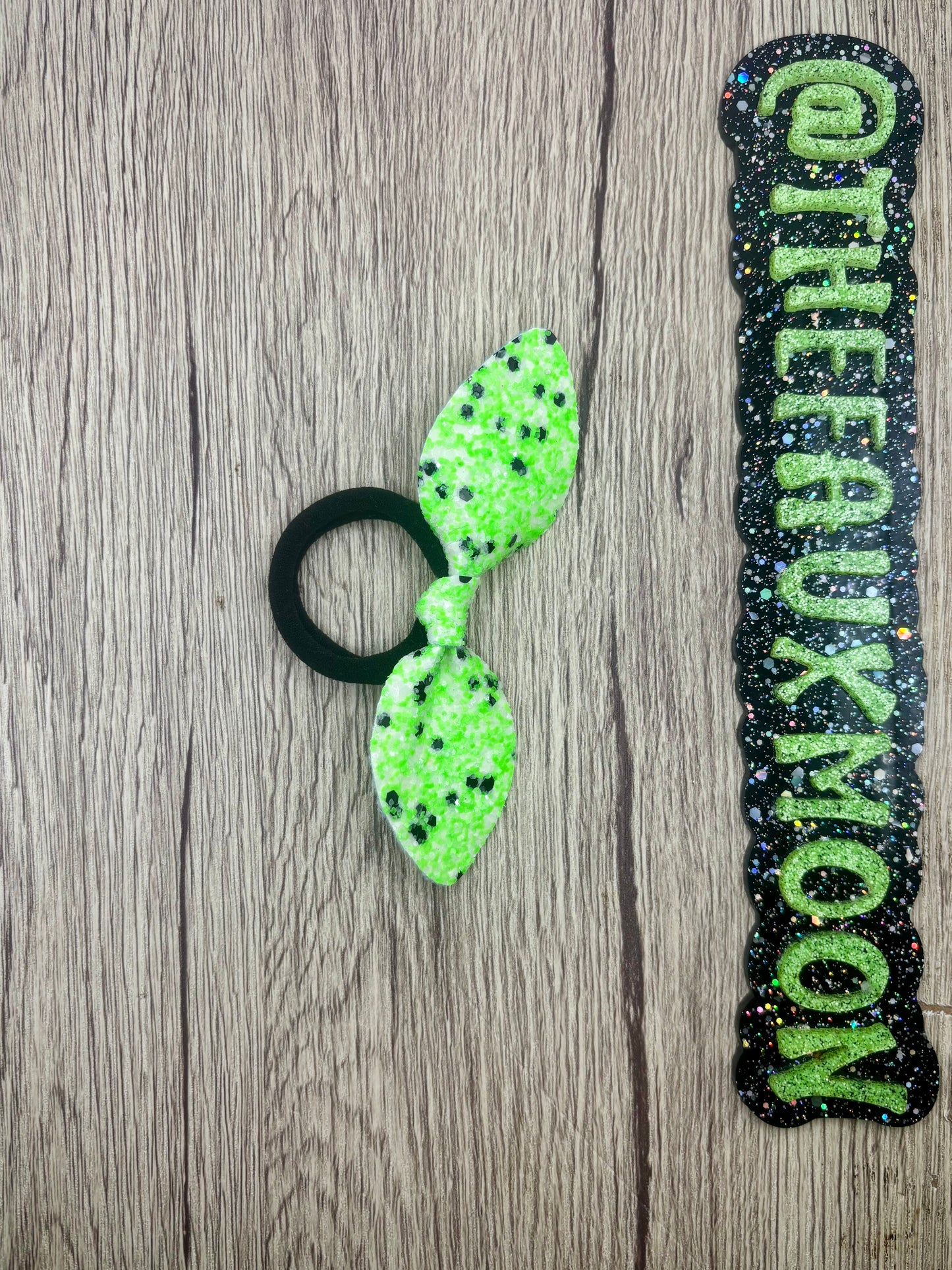 Glitter Knot Bows