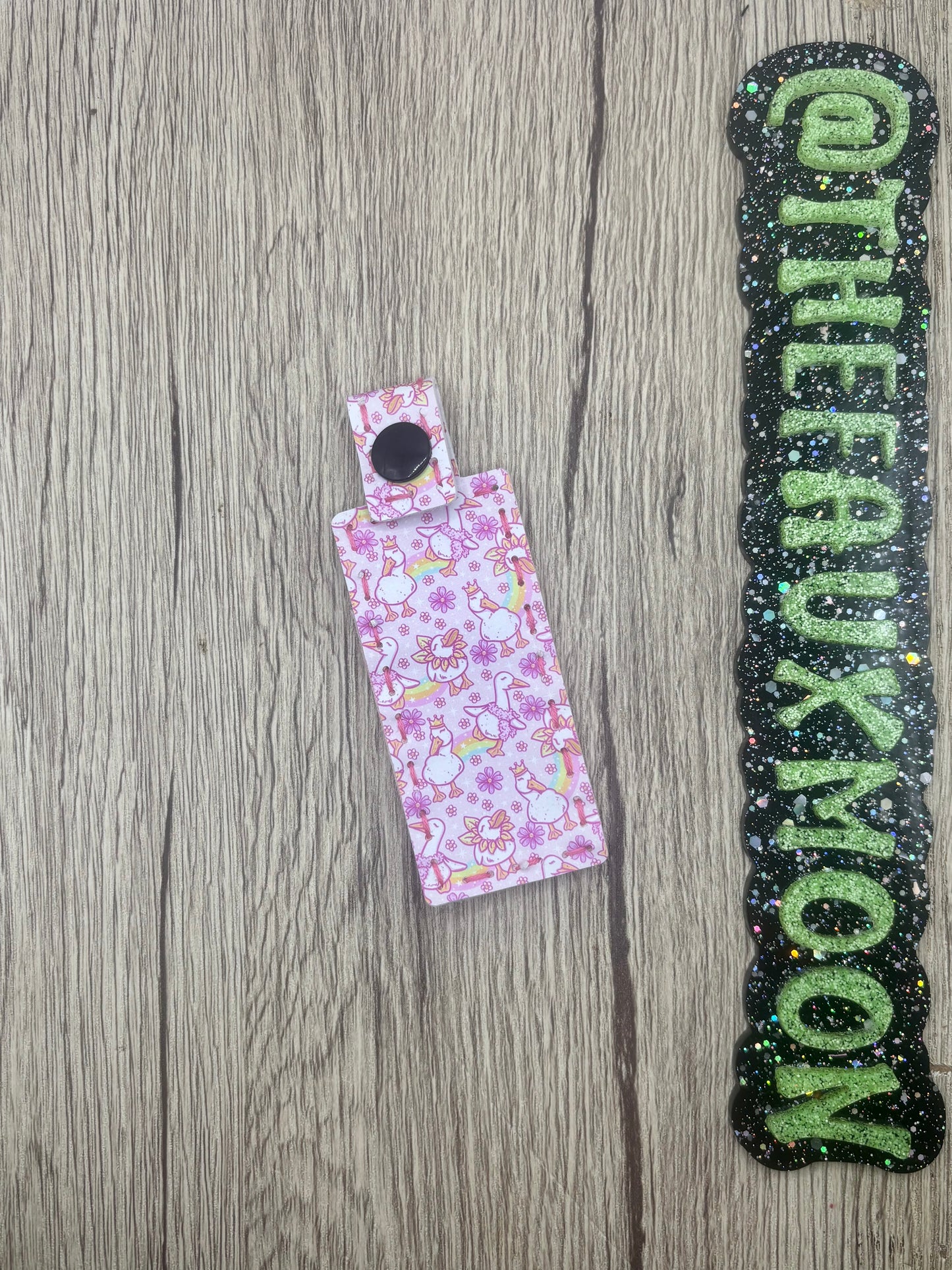 Goose Balm Holder