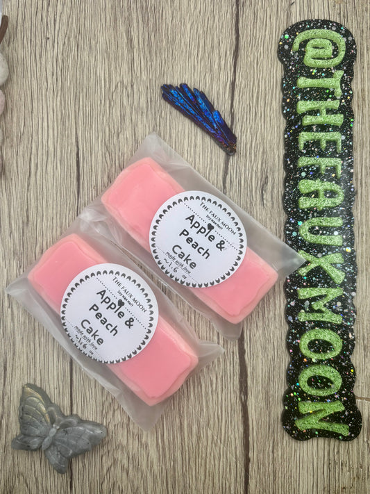 Apple & Peach Cake Tart Wax