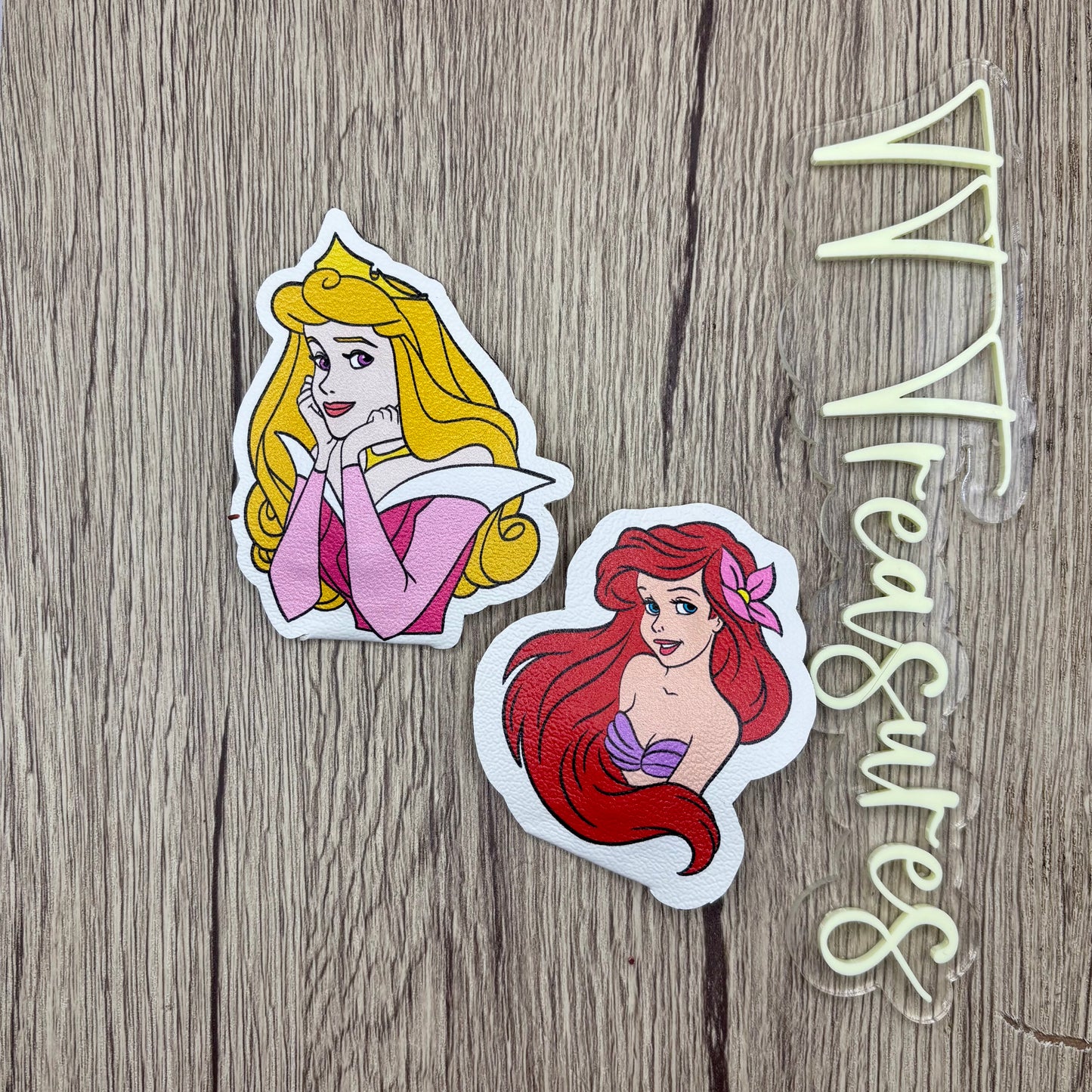 Girl Snap Clips